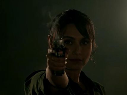 Mardaani: 8 Macho Scenes Of Rani Mukerji You Can't Miss In The Film