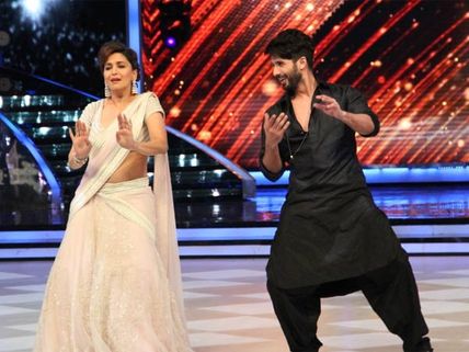 Shahid Kapoor Danced With Madhuri Dixit On Jhalak Dikhhla Jaa 7!