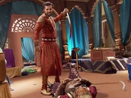 Jodha Akbar: Adham Killed Atgah Khan!