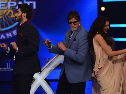 Amitabh Bachchan 'Shakes Bootiya' With Deepika Padukone And Arjun Kapoor!