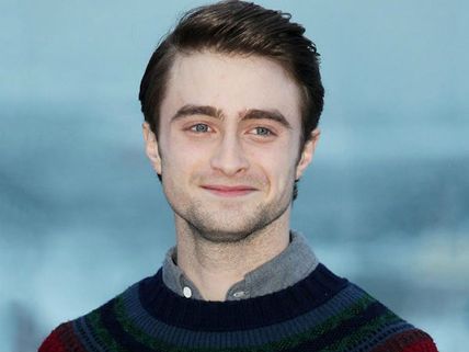 Sorry Women: Daniel Radcliffe Will Only Date Actresses!