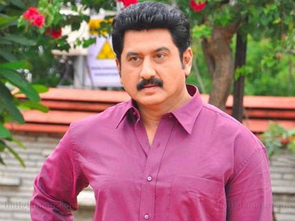 Suman Set To Debut In Bollywood With Akshay Kumar’s Gabbar