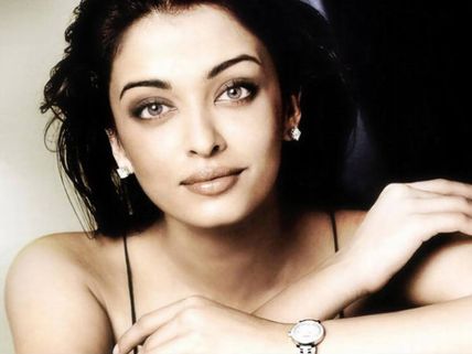 Aishwarya Rai Could Have Been With Varun Dhawan In Her Comeback Movie