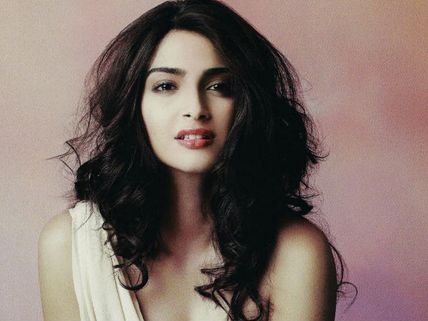 Sonam Kapoor: I Don't Fit In This Industry