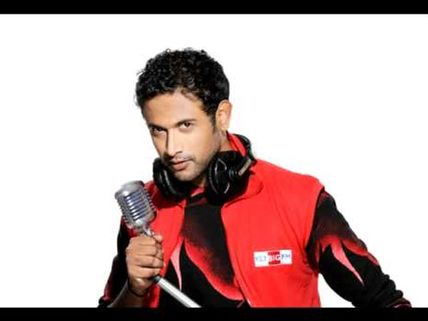 Sudeep Lauds RJ Rohit