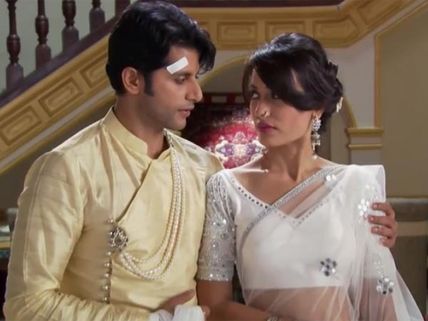 Qubool Hai: Sanam And Ahil Perform Well In The Couple Contest