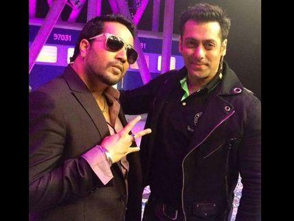 Mika Singh Dares To Compare Himself With Salman Khan