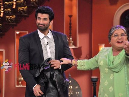 Aditya Roy Kapoor Violated By Dadi On Comedy Nights With Kapil!