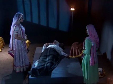 Jodha Akbar: Jodha Lies To Keep Maha Manga Alive!