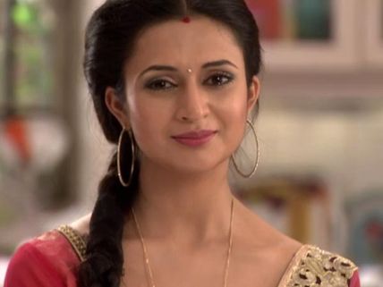 Yeh Hai Mohabbetain: Ishita Finally In Love With Raman!