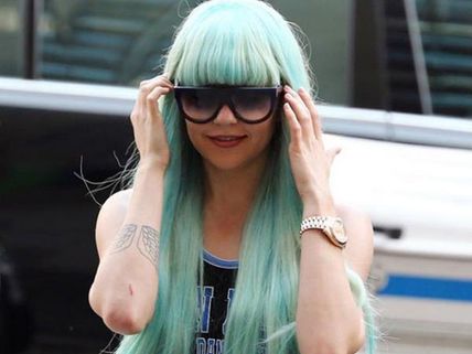 Shoplifting Incident A Misunderstanding: Amanda Bynes