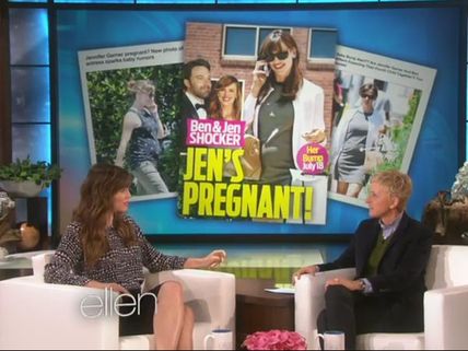 Jennifer Garner Is Not Pregnant, Has A Permanent Baby Bump!