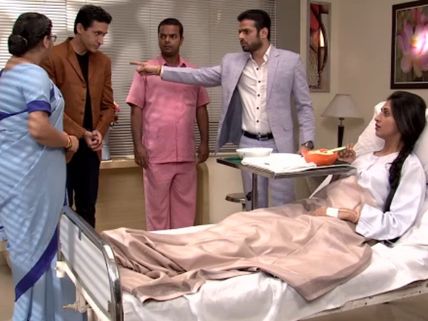Yeh Hai Mohabbatein: Raman Competes With Mani For Ishita