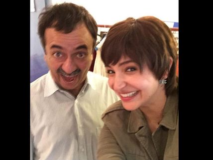 Anushka Sharma Brings Out The 'Goofy' Side Of PK Director (Pic)