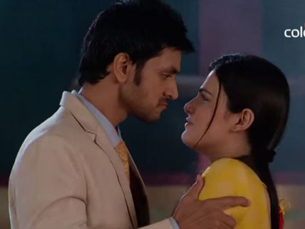 Meri Aashiqui Tum Se Hi: Ranveer Promises Ishaani He Will Marry Soon!
