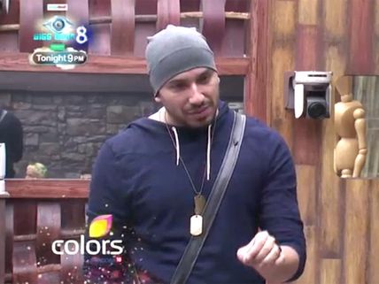 Wildcard, Ali, To Clean Bigg Boss 8 House And Contestants! (Photos)