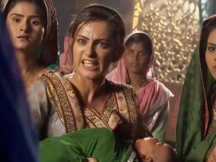 Jodha Akbar: Rukhaiya Kills Zeenat