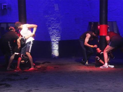 Bigg Boss 8: Upen Patel Vs Gautam Gulati - Battle for Captaincy