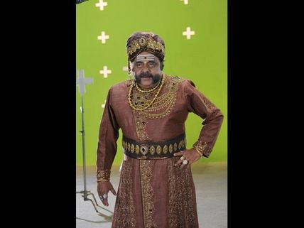 Ambareesh In Nadaprabhu Kempegowda Getup