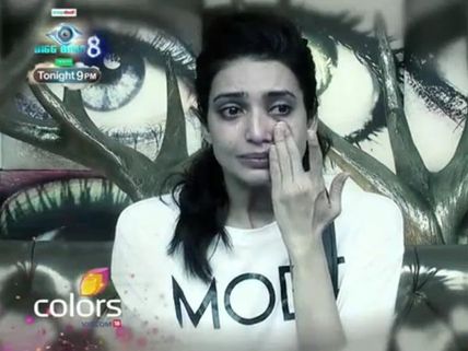 Karishma Tanna Crying Rivers Inside Confession Room: Bigg Boss 8! 