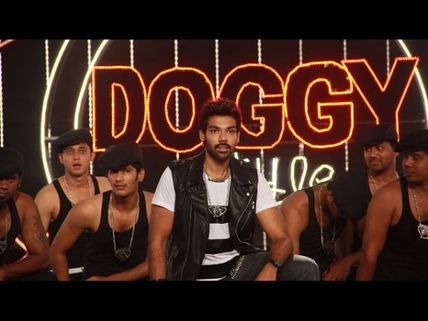Doggy Style: Song Video From Naaigal Jaakirathai