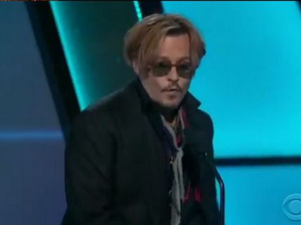 Was Johnny Depp Drunk At Hollywood Film Award?