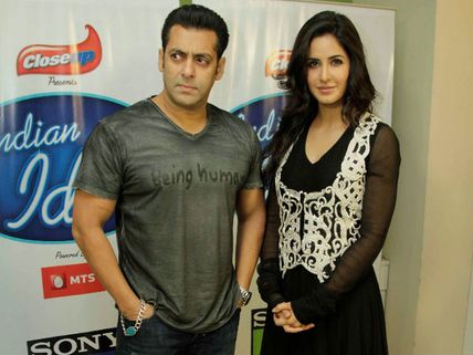 Salman Khan Seeks Ex Katrina Kaif's Help For Arpita's Wedding!