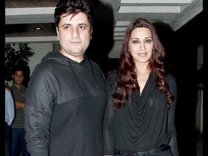 Pics: Aishwarya, Abhishek, Priyanka At Sonali-Goldie Behl Anniversary