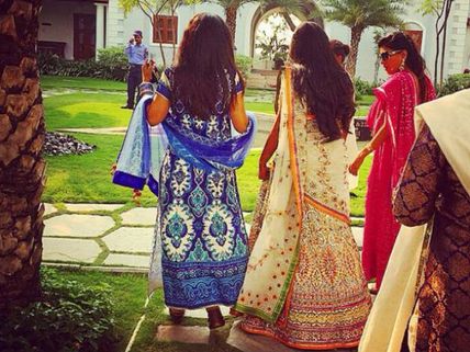 Revealed: Sneak-Peek Of Arpita Khan's Wedding Attire 