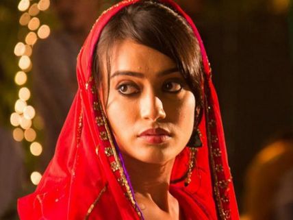 Qubool Hai: Sanam Has Deep Faith On Her Love And Prayer!