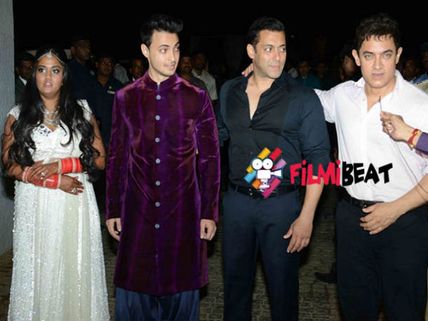 Aamir Khan Promotes PK At Arpita Khan's Wedding?
