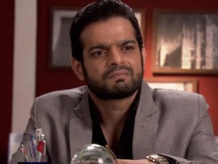 Yeh Hai Mohabbetain: Raman Thinks He Is A Bad husband