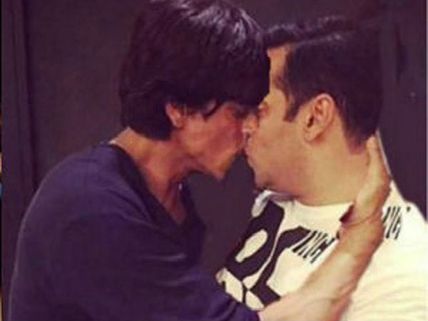 Shahrukh Khan-Salman Khan Make Fun Of Their Morphed Kissing Pic