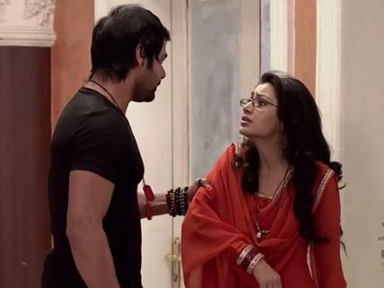 Kumkum Bhagya: Evidence Is Destroyed Before Pragya Can Use It