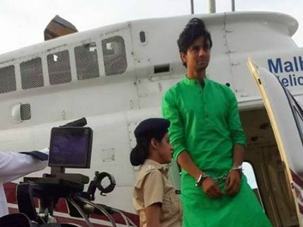 Spoiler Alert: Zakir Replicates Rajkumar To Save Passengers!