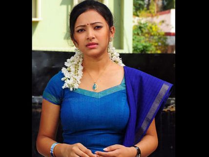 Shweta Basu Prasad Is Script Consultant At Anurag Kashyap's Company