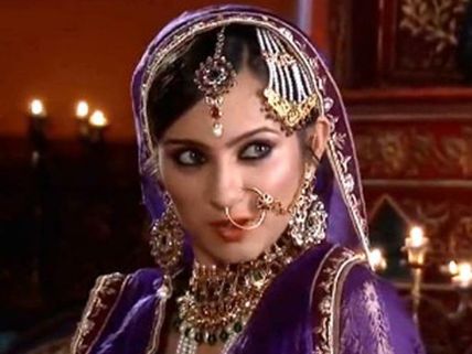 Jodha Akbar: Rukaiya Is Narrowly Saved In Marijuana Case