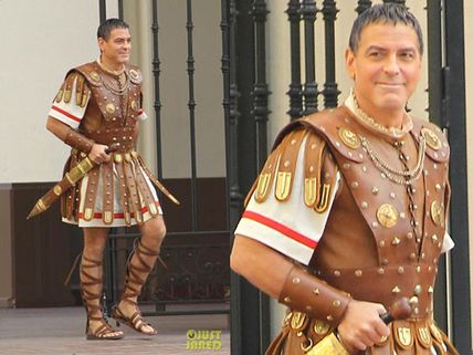 Pic: George Clooney's Look As Eddie Mannix In 'Hail, Caesar!'