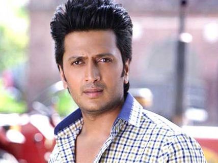 Riteish Deshmukh Escaped A Fatal Fire Accident