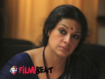 Shobana Against Kiss Of Love!