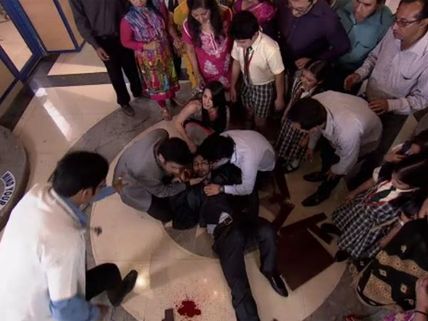 Yeh Hai Mohabbatein: Mihir Hits Sooraj, Gets Arrested? 