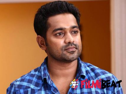 Asif Ali-V K Prakash Movie Titled Nirnayakam