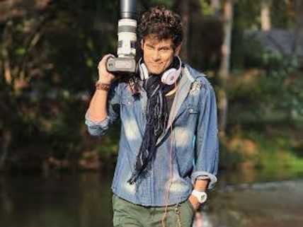 Salman Khan Praises Vikram, Director Shankar Calls Him Mad!