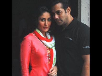 OMG! Salman Khan-Kareena Kapoor Mobbed