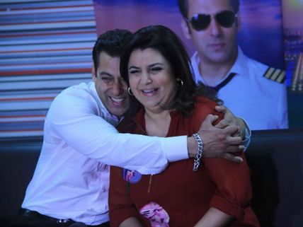 First Bigg Boss 8 Weekend Ka Vaar Without Salman Khan (But With Farah)