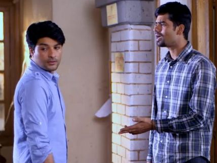 Diya Aur Baati Hum: Will Sooraj Be Able To Find Kidney For Bhabho; What Ankur Wants From Vikram?