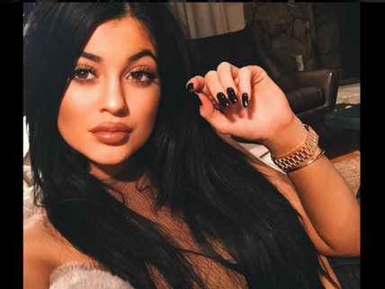 Kylie Jenner Kills Pregnancy Rumour, Retweets Kim's Tweet