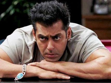 Video: Bikers Chase Salman Khan; Actor Loses Calm