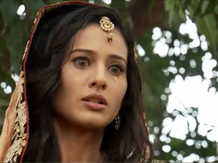 Jodha Akbar: Anarkali in Big Trouble; Akbar To Sing For Jodha On Wedding Anniversary!