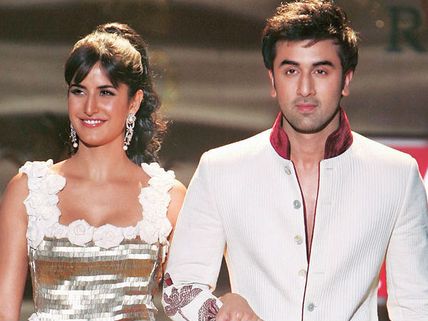 WOW!! Ranbir Kapoor Convinces Katrina Kaif...